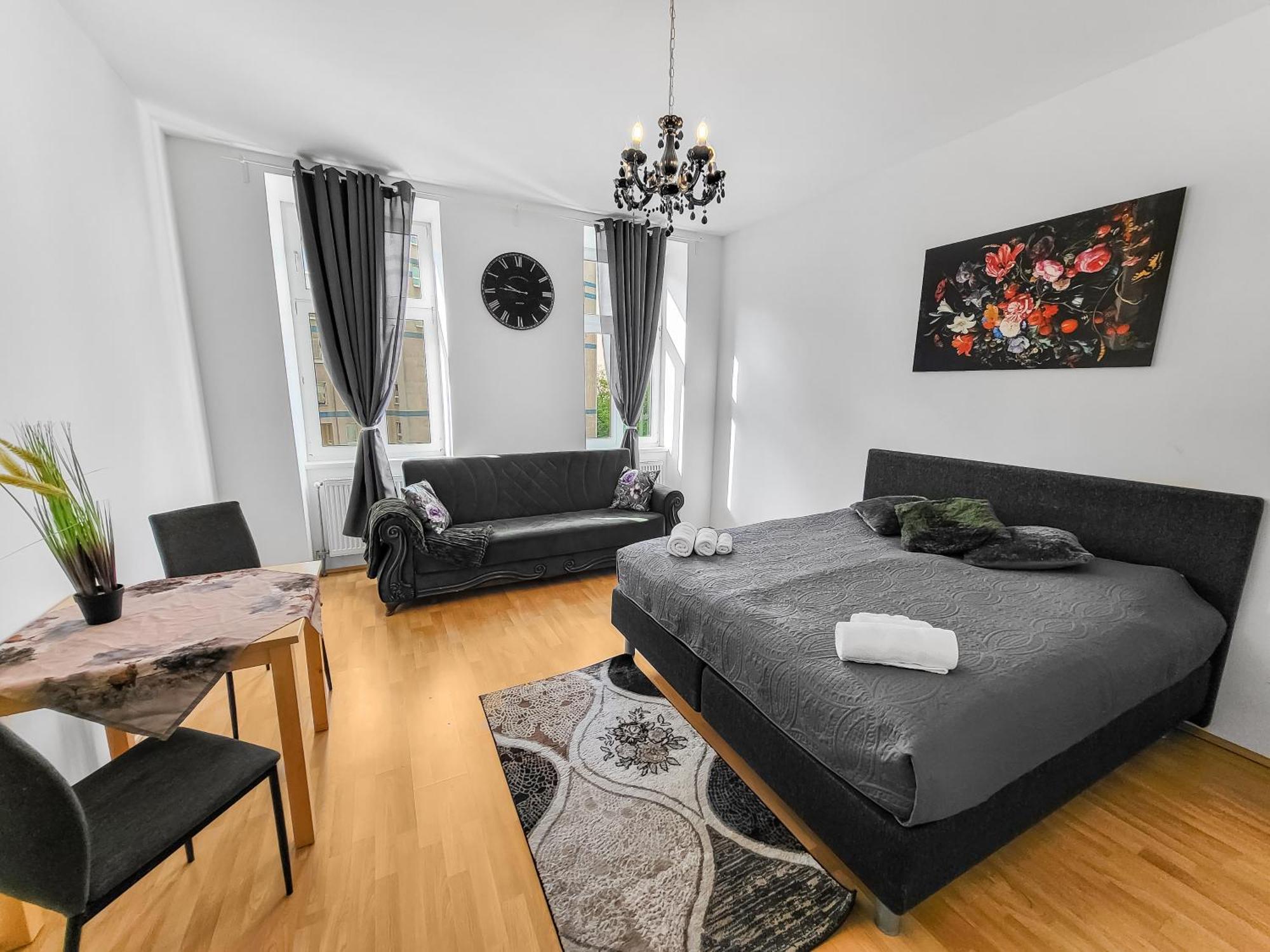 Elegant Three-Bedroom Suite Wien Exterior foto