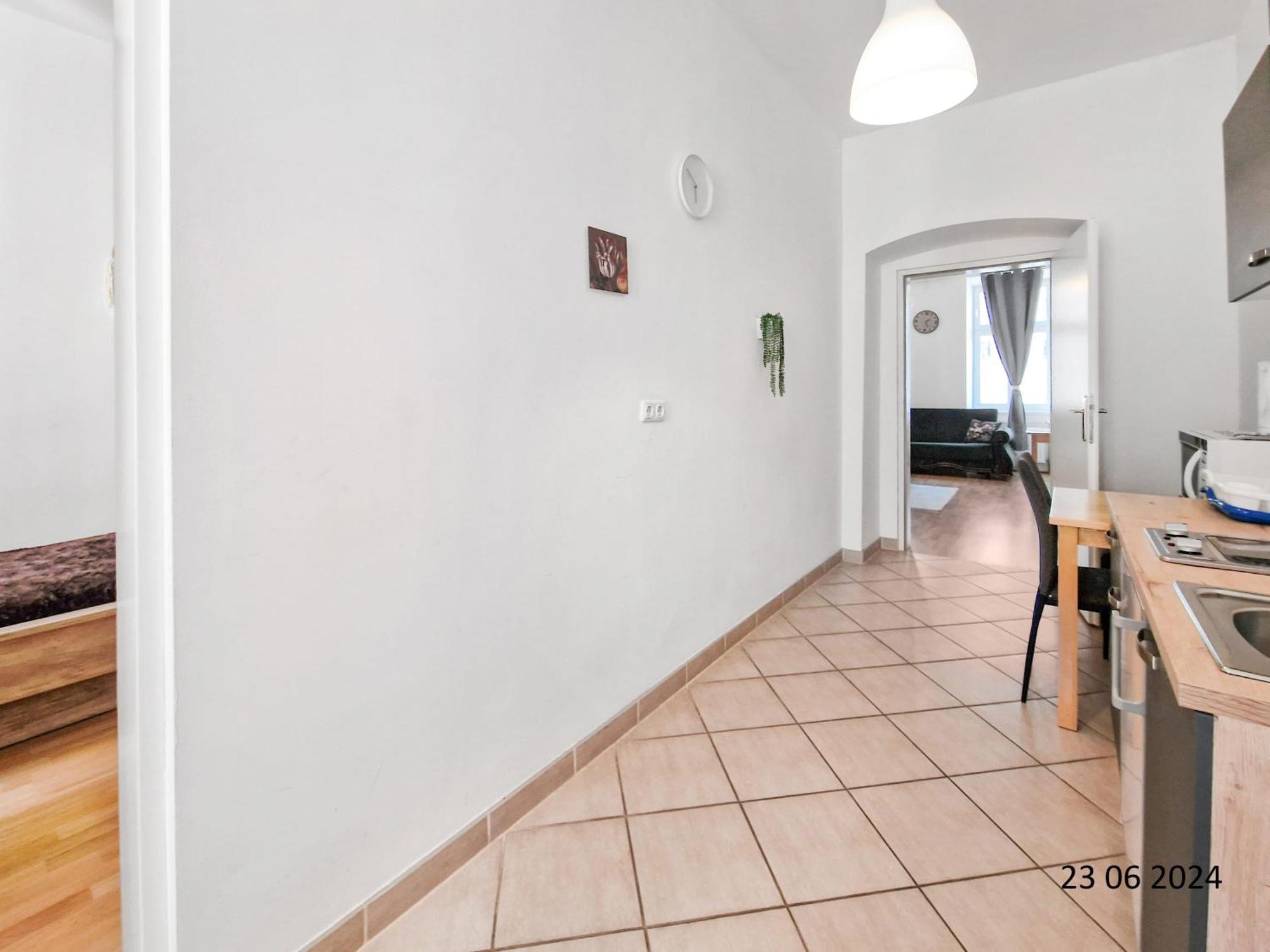 Elegant Three-Bedroom Suite Wien Exterior foto
