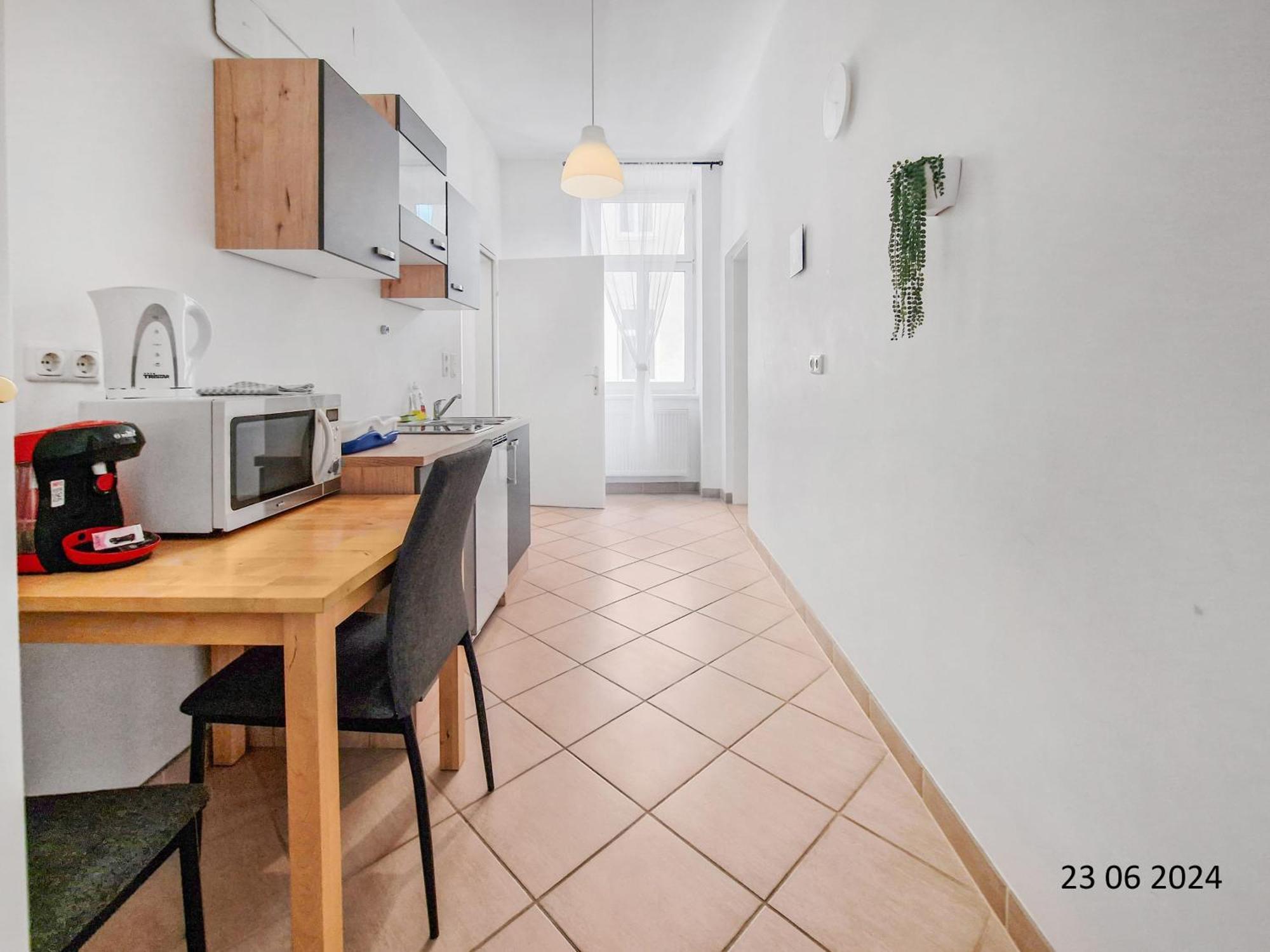Elegant Three-Bedroom Suite Wien Exterior foto
